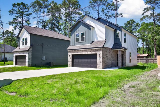 1452 Glenoaks Drive, Conroe, TX 77385