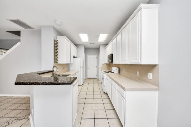 16526 Cairngrove Lane, Houston, TX 77084