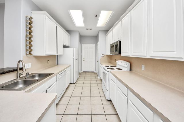 16526 Cairngrove Lane, Houston, TX 77084