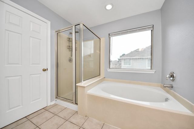 16526 Cairngrove Lane, Houston, TX 77084