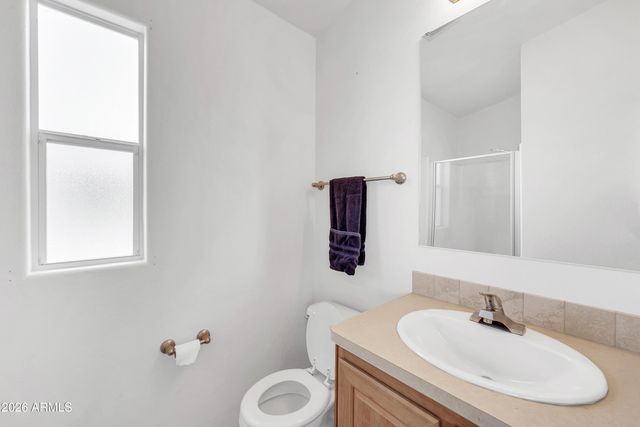 17851 N 16th Place, Phoenix, AZ 85022