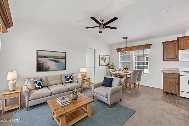 17851 N 16th Place, Phoenix, AZ 85022