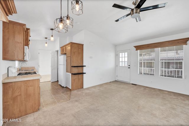 17851 N 16th Place, Phoenix, AZ 85022