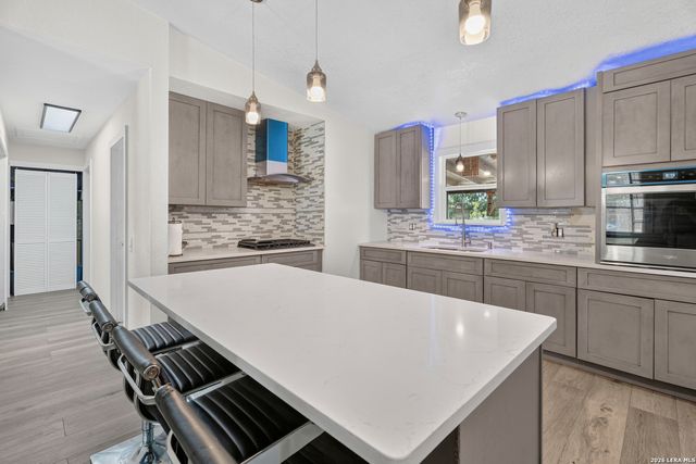 6134 bright valley dr, San Antonio, TX 78242