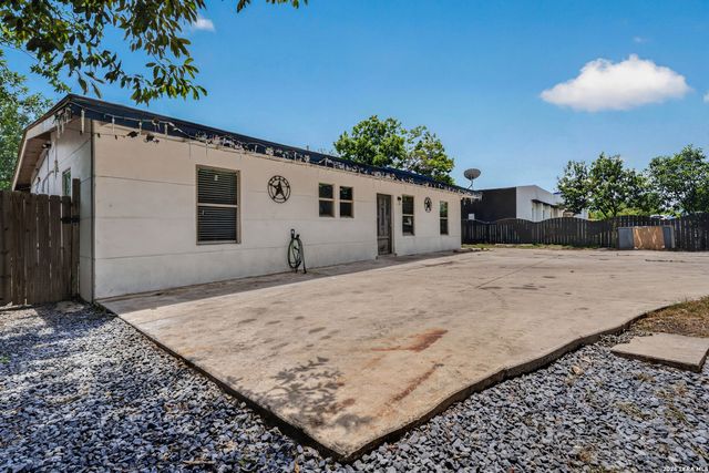 6134 bright valley dr, San Antonio, TX 78242