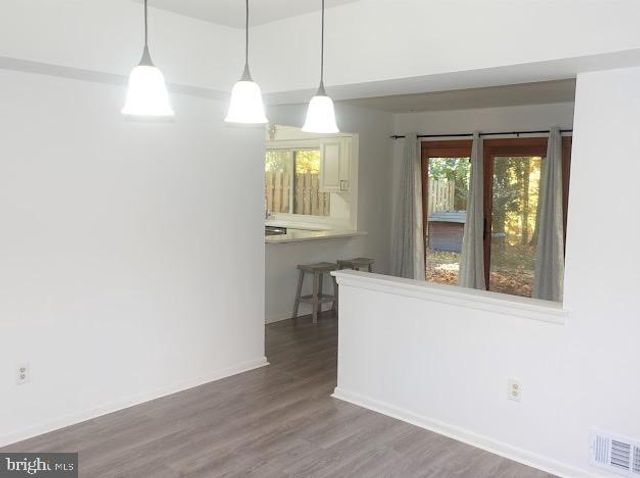 5 CHRISTOPHER RD, Voorhees, NJ 08043
