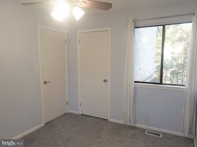 5 CHRISTOPHER RD, Voorhees, NJ 08043