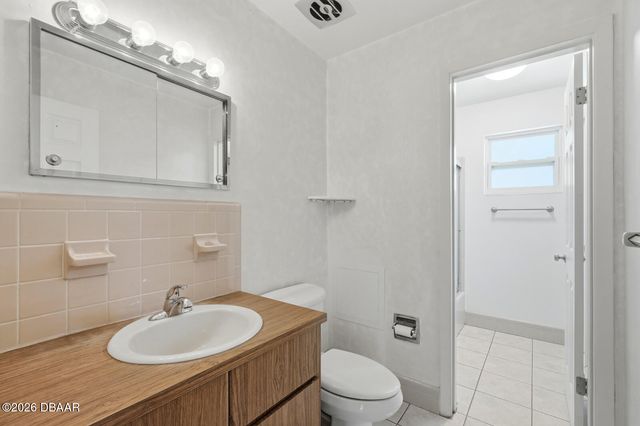 1825 Biscayne Avenue, South Daytona, FL 32119