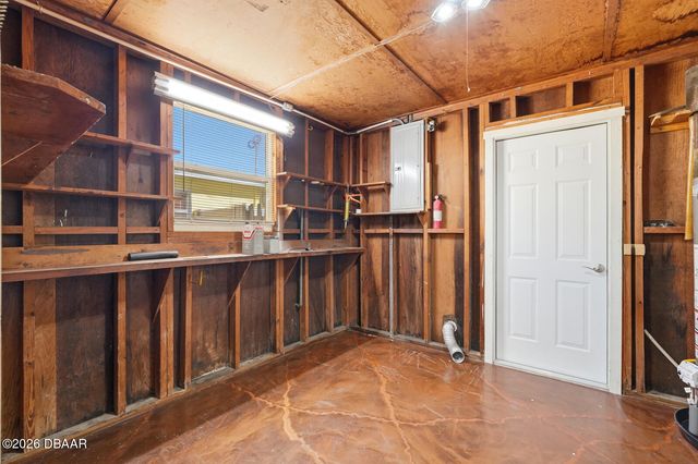 1825 Biscayne Avenue, South Daytona, FL 32119