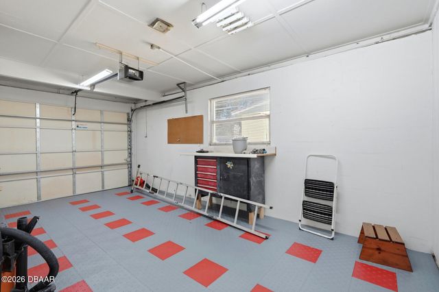 1825 Biscayne Avenue, South Daytona, FL 32119