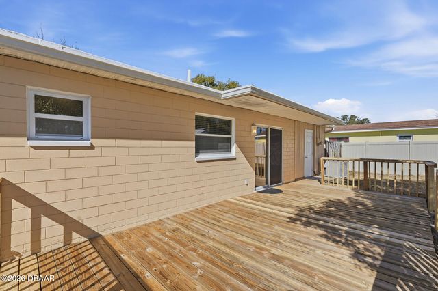 1825 Biscayne Avenue, South Daytona, FL 32119