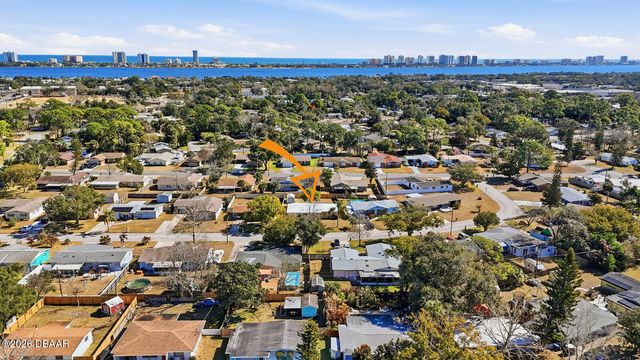 1825 Biscayne Avenue, South Daytona, FL 32119