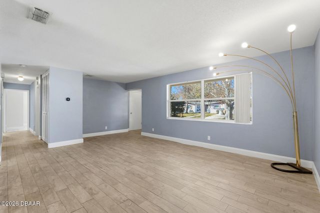 1825 Biscayne Avenue, South Daytona, FL 32119