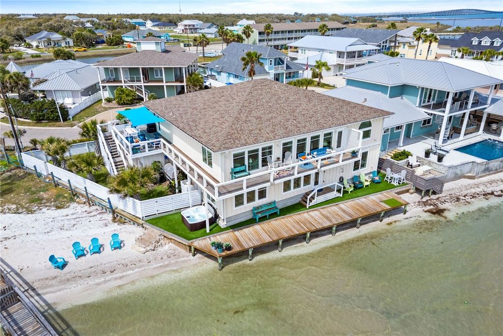 13 Sea Shell Shores Dr, Rockport, TX 78382 — exterior