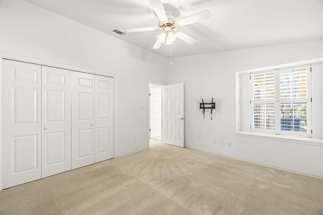 129 Los Cedros Loop, Kerrville, TX 78028