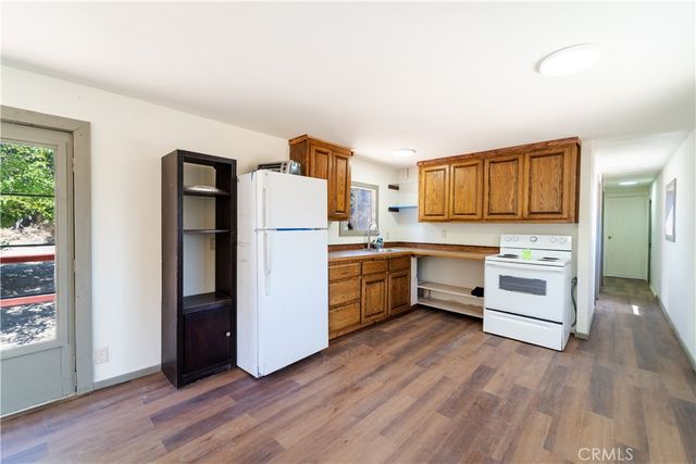 3576 Whispering Pines, Phelan, CA 92371