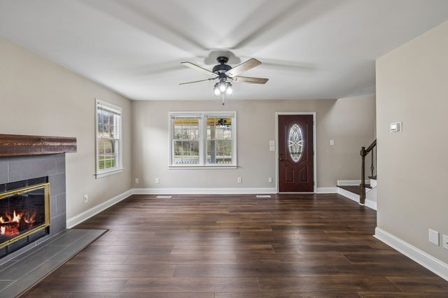 3971 Cantebury Dr, Culleoka, TN 38451