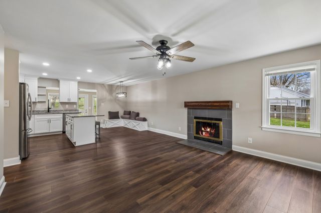 3971 Cantebury Dr, Culleoka, TN 38451