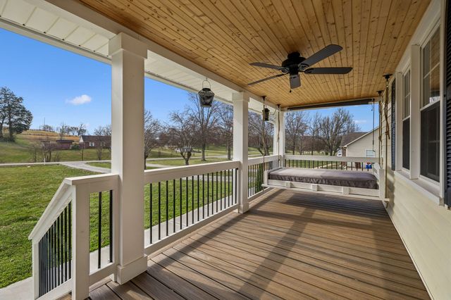 3971 Cantebury Dr, Culleoka, TN 38451