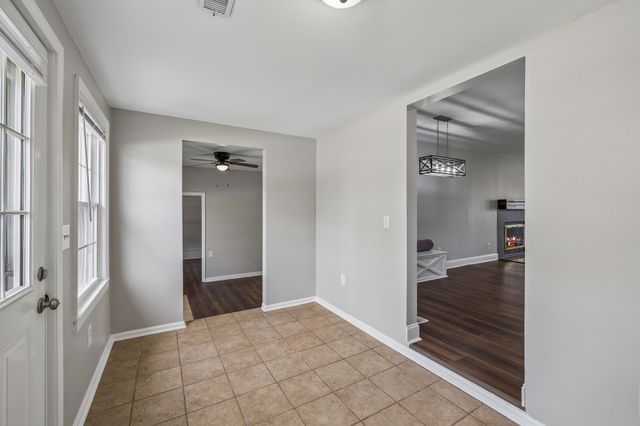 3971 Cantebury Dr, Culleoka, TN 38451