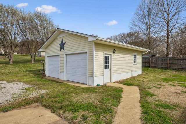 3971 Cantebury Dr, Culleoka, TN 38451