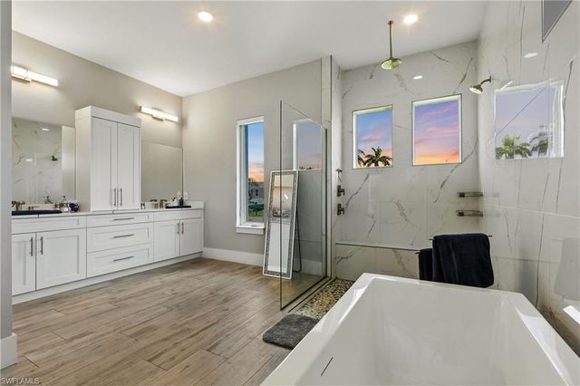 1631 Copeland DR, Marco Island, FL 34145