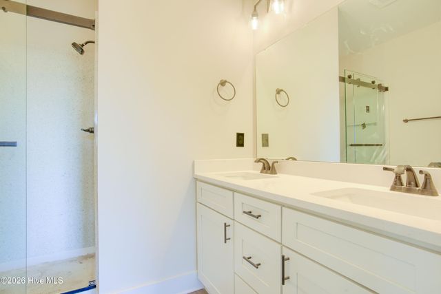 717 N New River Drive B, Holly Ridge, NC 28445