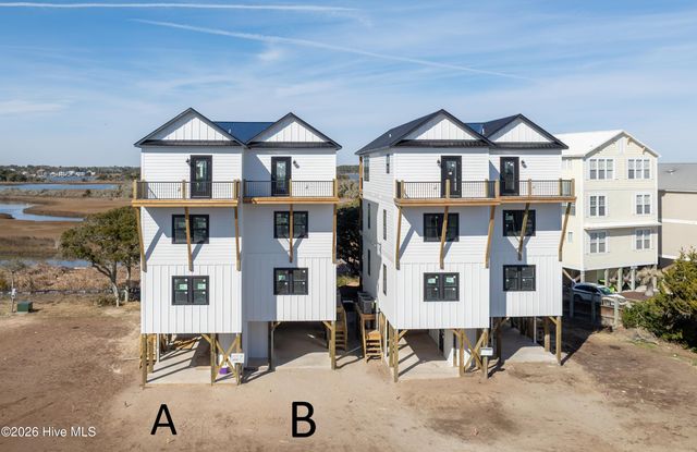 717 N New River Drive B, Holly Ridge, NC 28445