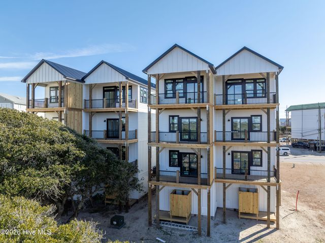 717 N New River Drive B, Holly Ridge, NC 28445