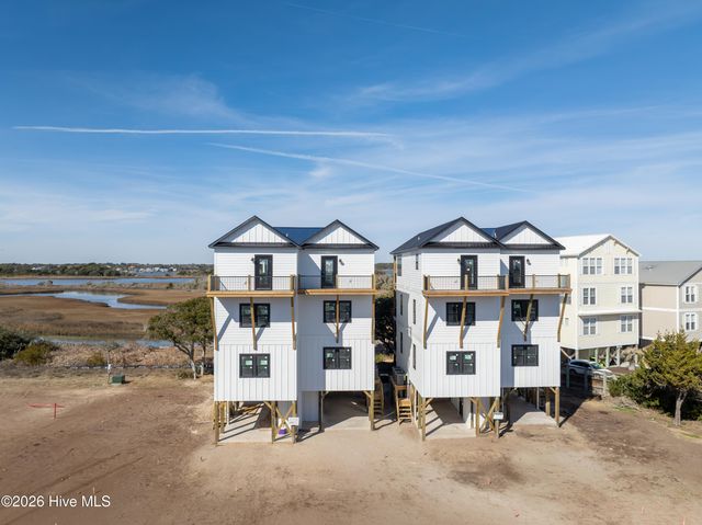 717 N New River Drive B, Holly Ridge, NC 28445