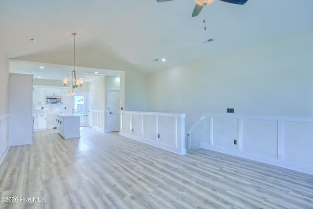 717 N New River Drive B, Holly Ridge, NC 28445