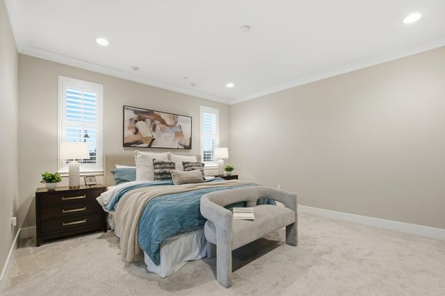 101 Willow Oak Dr, Pleasant Hill, CA 94523