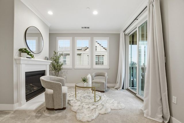 101 Willow Oak Dr, Pleasant Hill, CA 94523