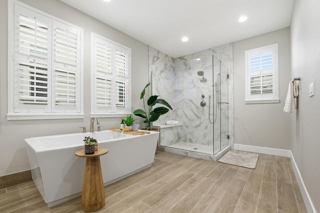 101 Willow Oak Dr, Pleasant Hill, CA 94523