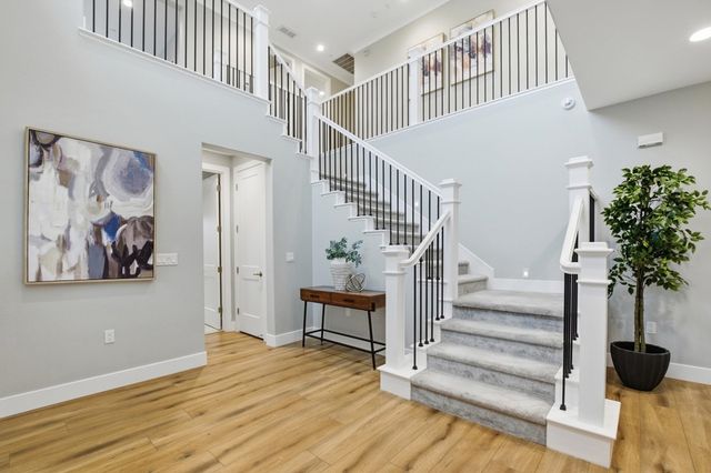 101 Willow Oak Dr, Pleasant Hill, CA 94523