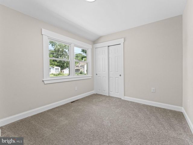 2907 LAKESIDE DR, Williamstown, NJ 08094