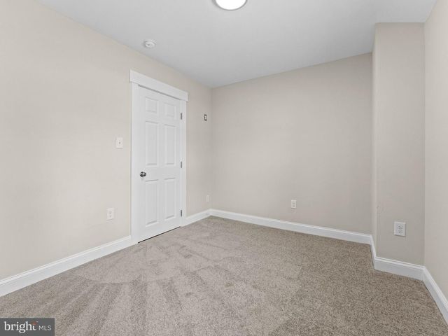 2907 LAKESIDE DR, Williamstown, NJ 08094