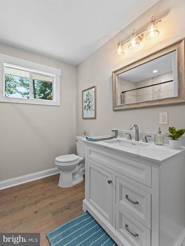 2907 LAKESIDE DR, Williamstown, NJ 08094