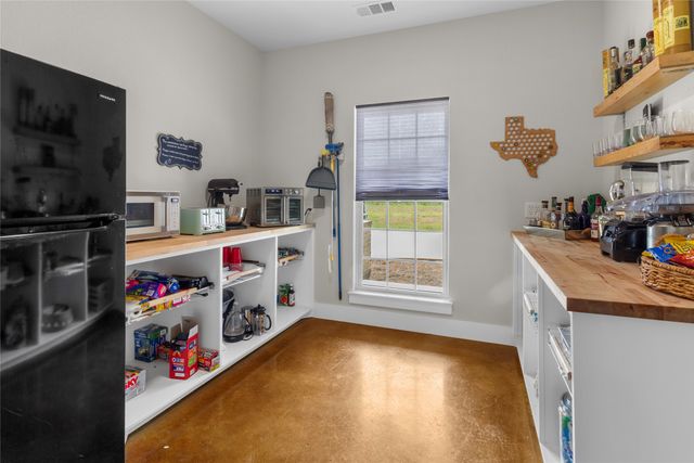 457 SE County Road 3258, Kerens, TX 75144