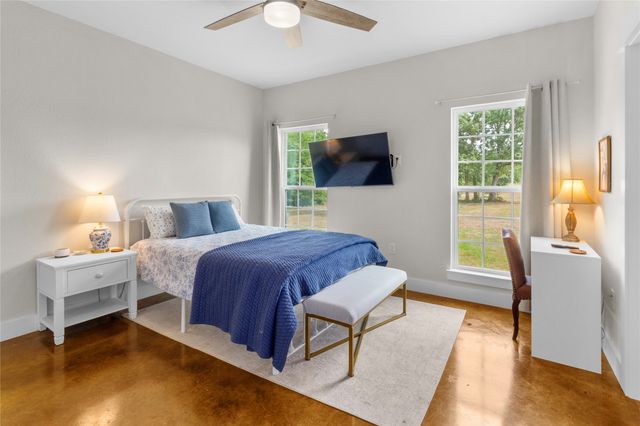 457 SE County Road 3258, Kerens, TX 75144