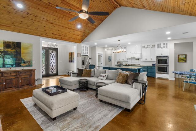 457 SE County Road 3258, Kerens, TX 75144