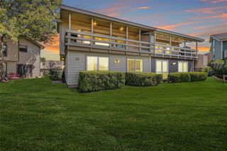 36 April Point Drive N, Montgomery, TX 77356