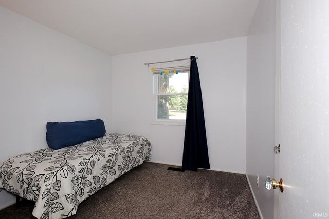 1014 Buckingham Drive, Fort Wayne, IN 46825