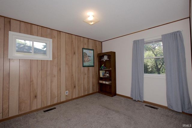 1014 Buckingham Drive, Fort Wayne, IN 46825