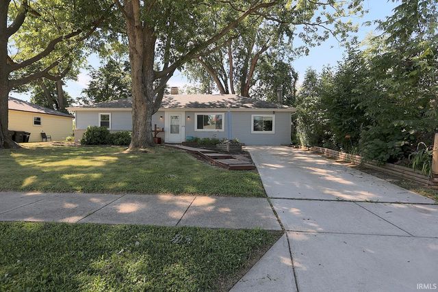 1014 Buckingham Drive, Fort Wayne, IN 46825