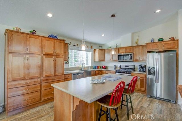 945 Waggoner, Paradise, CA 95969