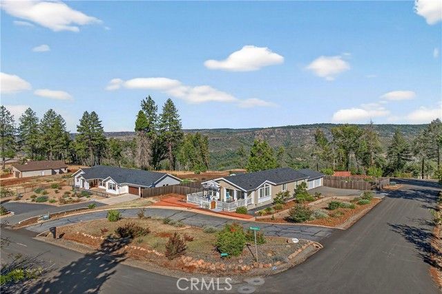 945 Waggoner, Paradise, CA 95969