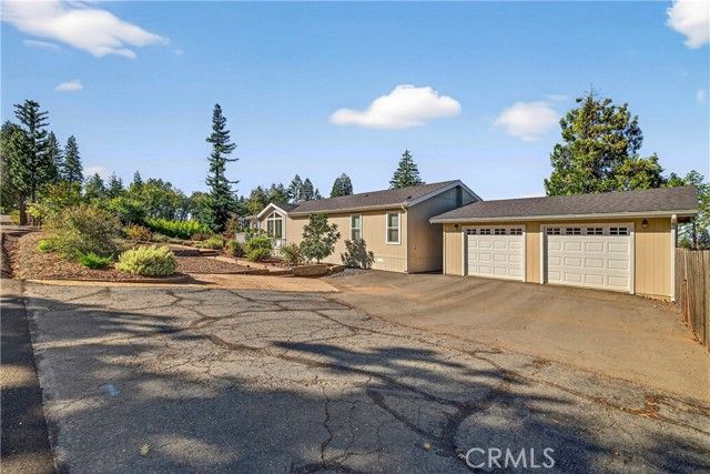 945 Waggoner, Paradise, CA 95969