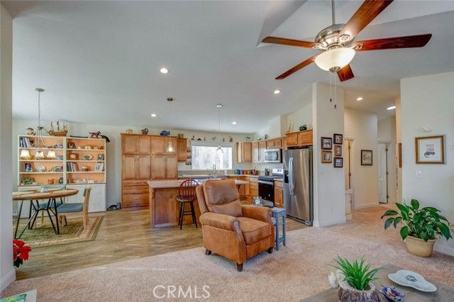 945 Waggoner, Paradise, CA 95969