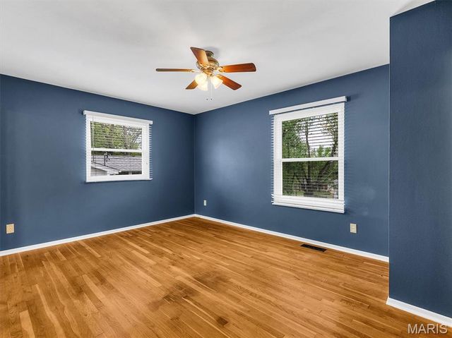 2648 Baltusrol Drive, St Louis, MO 63129